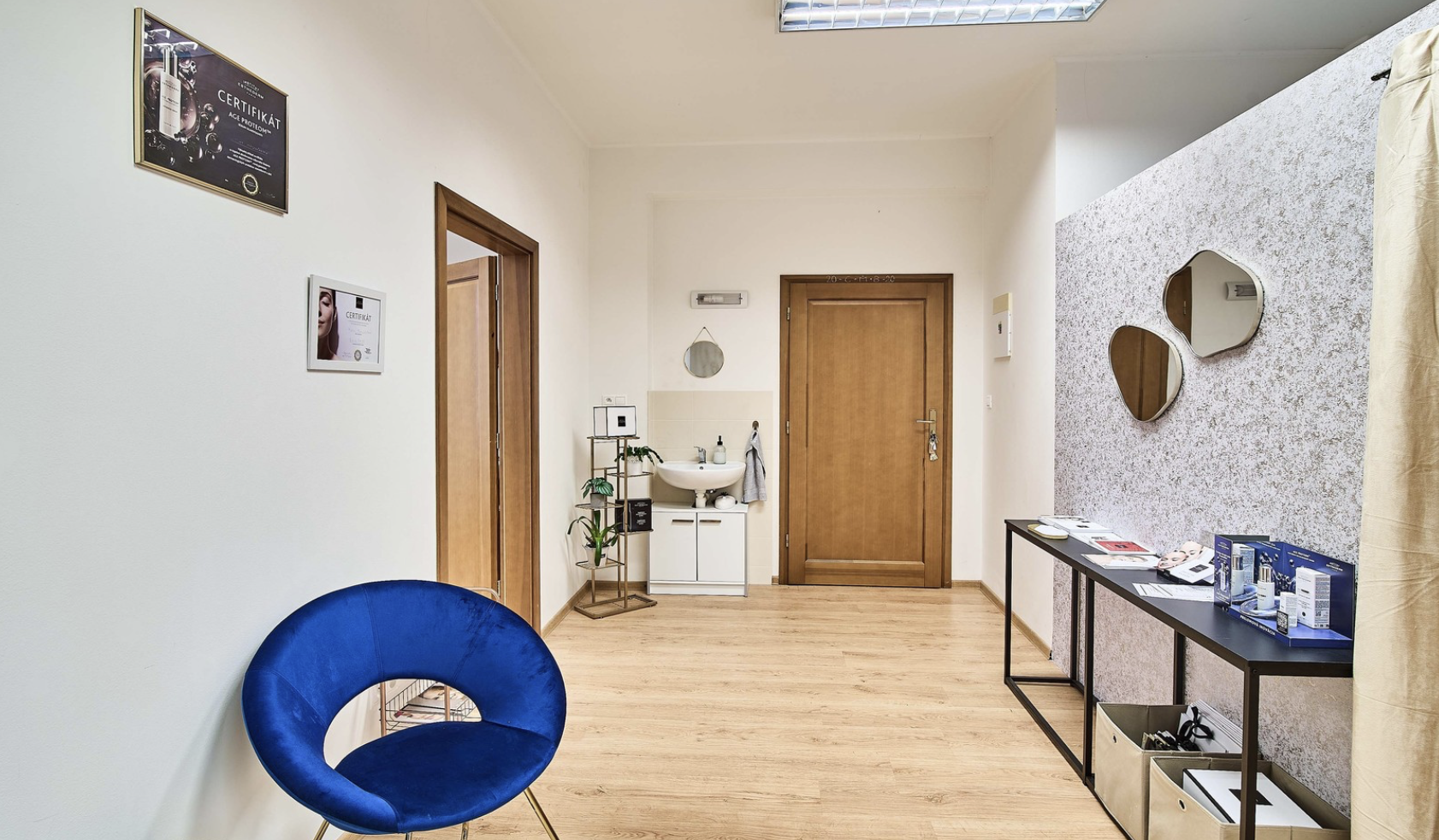 MM Beauty Studio salón 6